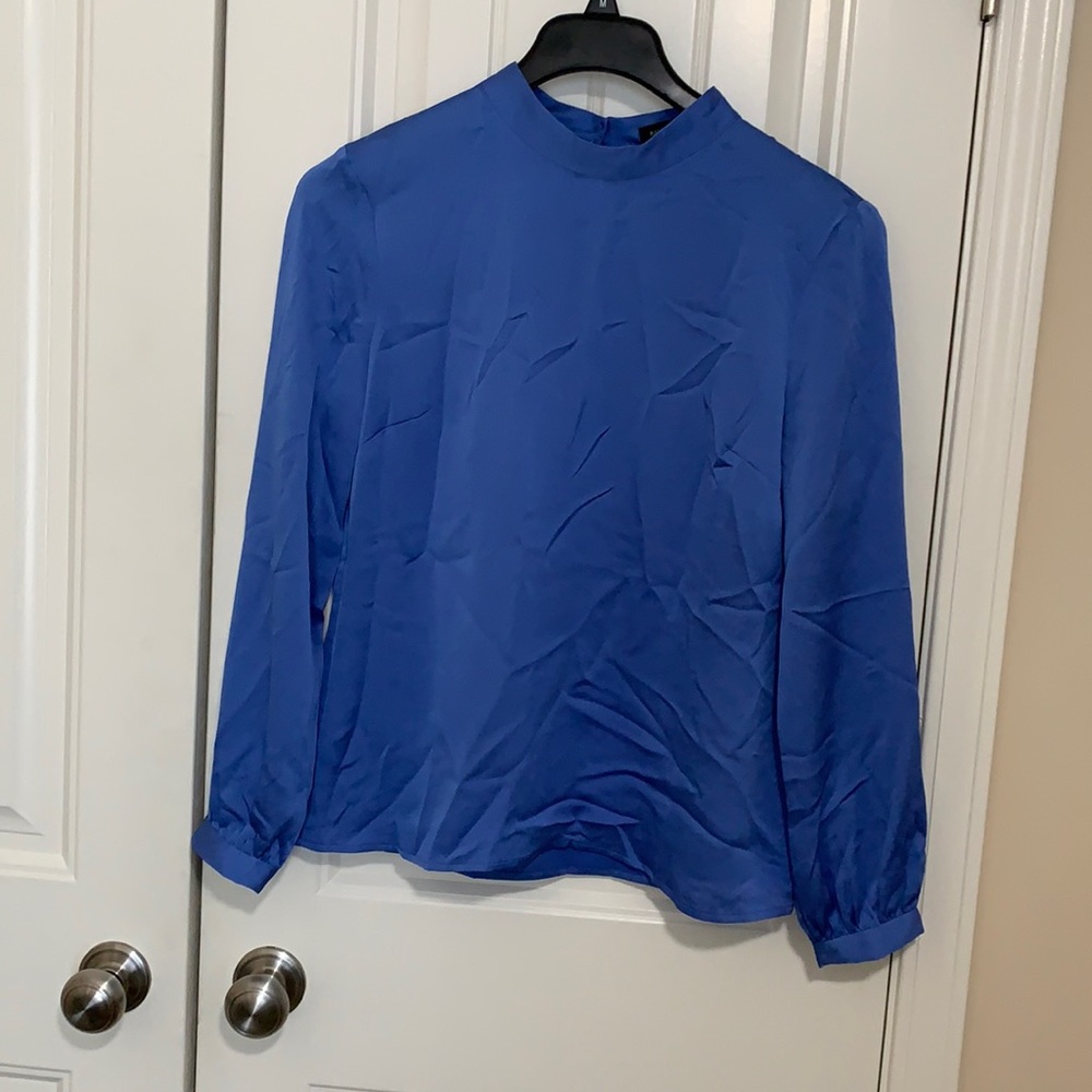 Blue blouse